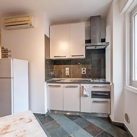 Dormire In Centro Galleria 16 Apartment Triest