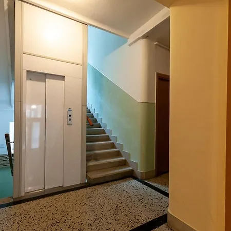 Appartamento Dormire In Centro Galleria 16 Cavana *
