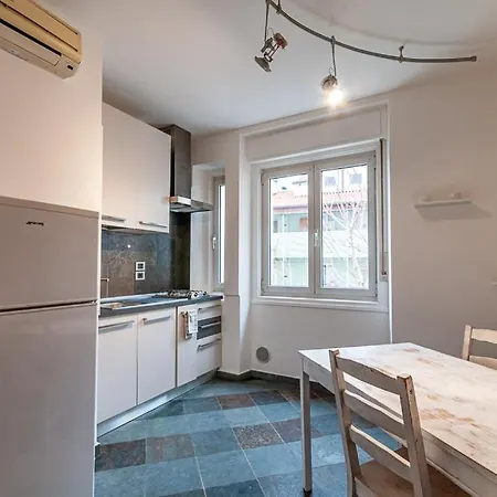 Dormire In Centro Galleria 16 דירה